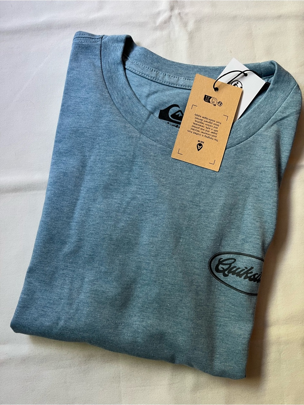 NEW Quiksilver Tshirt